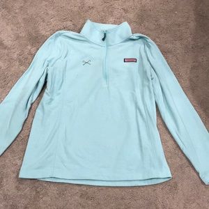 vineyards vines pullover